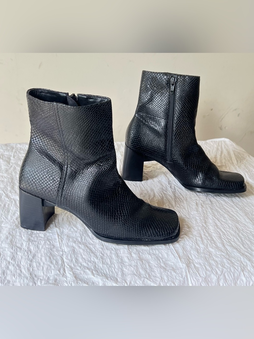 St. John’s Bay Women's Black Snakeskin-Pattern Heeled Boots